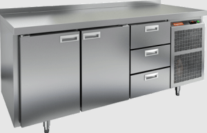 Стол холодильный HiCold BN 113/TN